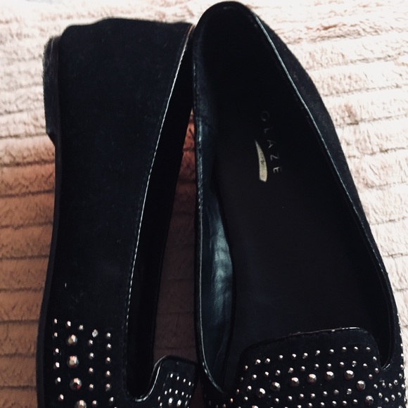 BLACK FLATS with rhinestones! - Picture 4 of 6